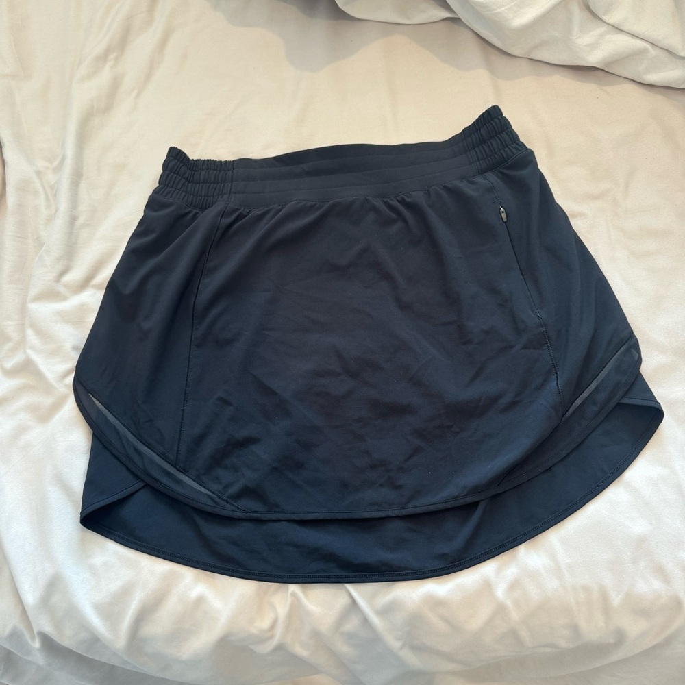 Black Lululemon Hotty Hot Skirt Size 8